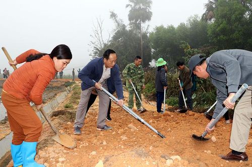 Khơi sức dân xây dựng nông thôn mới