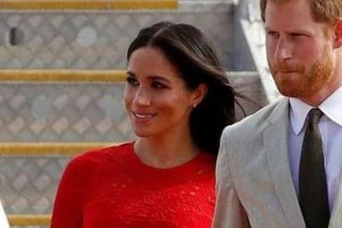 Meghan Markle và Hoàng tử Harry sửa chữa khu trú ẩn cho phụ nữ và trẻ em
