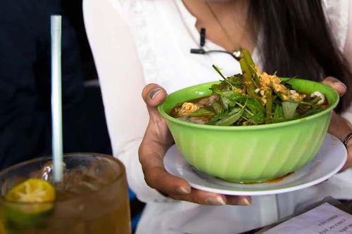 Những món phải thử nếu chỉ có 1 đêm tại TP.HCM