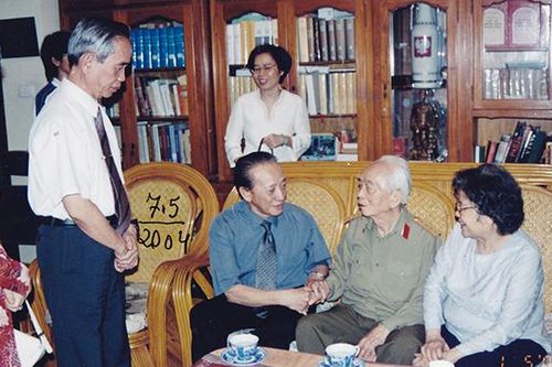 'Còn tình yêu ở lại': Góc nhìn chân thực xúc động về ngành y