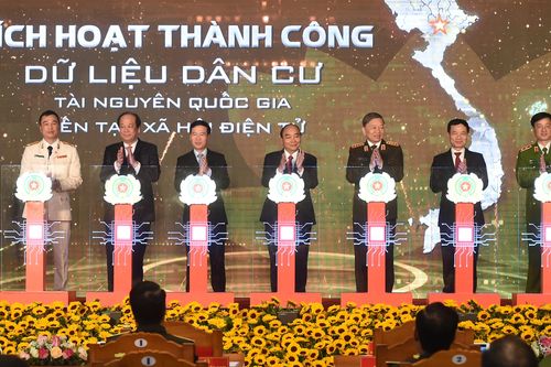 Thủ tướng kích hoạt 2 hệ thống CNTT tiến tới Chính phủ điện tử