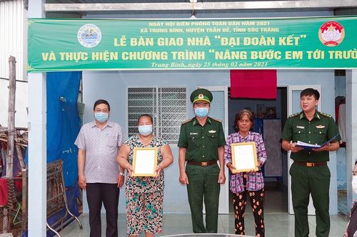 Nhiều hoạt động thiết thực kỷ niệm 'Ngày hội Biên phòng toàn dân'