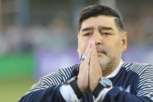 Xúc động chuyện Maradona ra tay nghĩa hiệp!