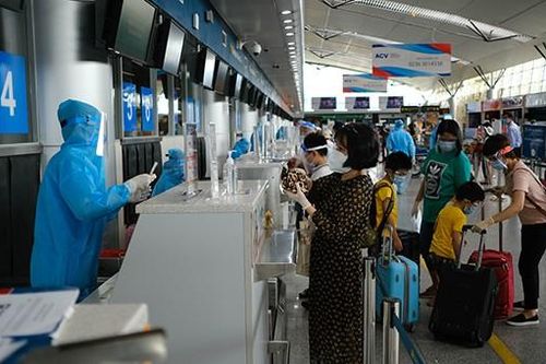 Xử phạt một cán bộ từ vùng dịch về còn trốn xét nghiệm