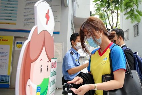 Hàng loạt trường ĐH,CĐ dừng học trực tuyến, cho sinh viên đi học trở lại từ ngày 1/3