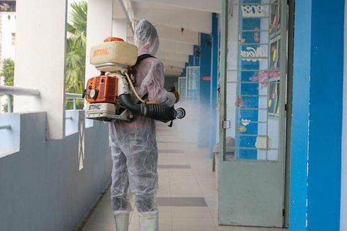 Trường học ở TP.HCM tất bật đón học sinh trở lại