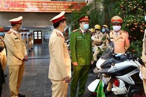 Tháng Giêng, bắt tay ngay vào việc