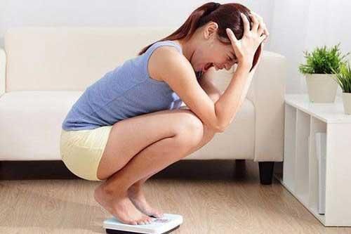 Những nguyên nhân tiềm ẩn khiến bạn tăng cân