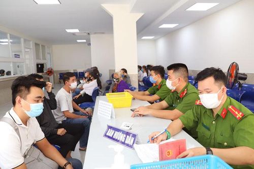 Triển khai thu nhận hồ sơ cấp thẻ căn cước công dân