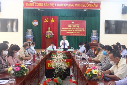 Nghiên cứu, lựa chọn các đại biểu thật sự xứng đáng trong cơ quan, tổ chức, đơn vị để giới thiệu ứng cử