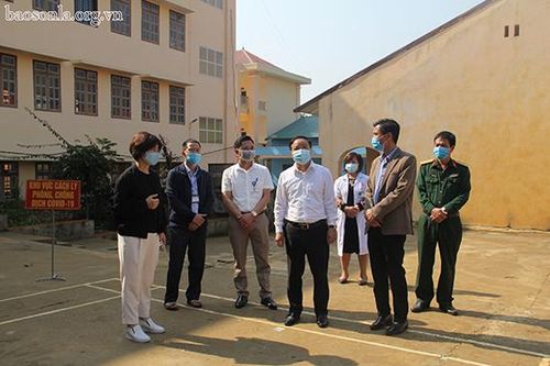 Kiểm tra công tác phòng, chống dịch bệnh COVID-19 tại huyện Thuận Châu và Quỳnh Nhai