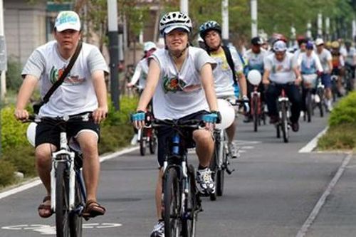 Đạp xe - bộ môn thể dục 'hot trend' của người dân châu Á giữa vòng xoáy dịch bệnh
