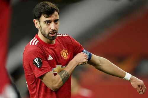 Solskjaer bị chỉ trích vì vẫn cho Bruno Fernandes cày ải