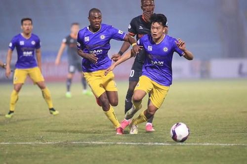 V-League 2021: Các CLB ráo riết chuẩn bị cho ngày trở lại