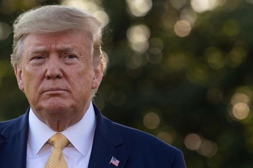 Từ Florida đầy nắng, gia đình ông Trump bàn kế hoạch trở lại