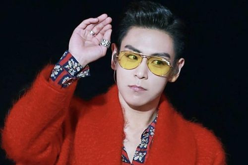 T.O.P có trong tay 25 triệu USD, thẻ đen quyền lực của giới siêu giàu