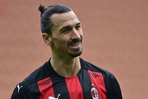 Phản ứng của cầu thủ Milan khi phải gặp MU