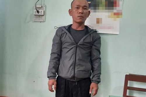 49 đụng 50!