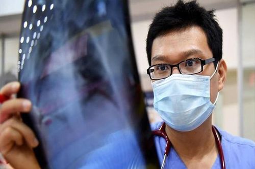 Ấm lòng nhật ký vào tâm dịch của bác sĩ 'Húng Ngò'