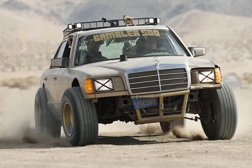 Mercedes S-Class độ đua việt dã 'siêu ấn tượng' chỉ 20 triệu đồng