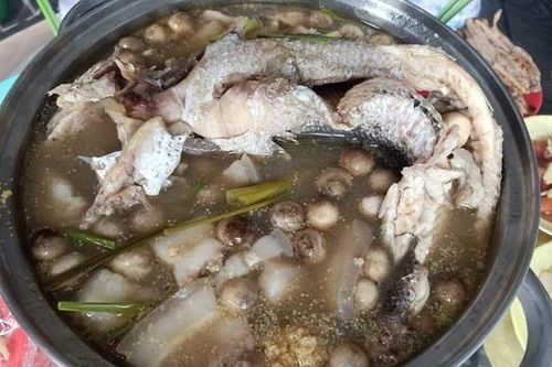 Cua Năm Căn, Lẩu mắm U Minh lọt top 100 món ăn đặc sản Việt Nam