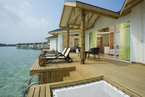 Thiên đường du lịch Maldives đã 'quên' Covid-19 như thế nào?