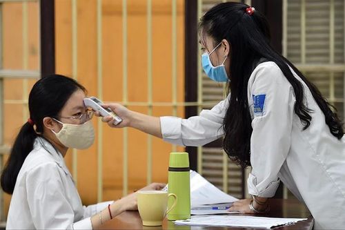 Trường học mở cửa trở lại: An toàn phòng dịch thế nào?
