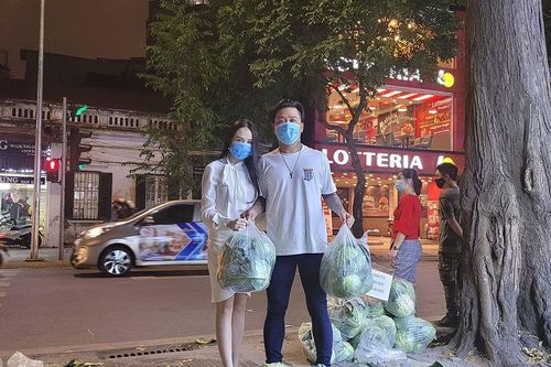 Hương Baby - Tuấn Hưng giải cứu nông sản Hải Dương