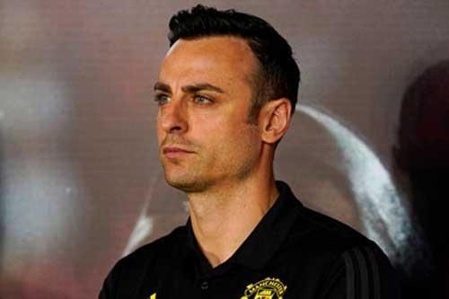 'MU nên bỏ qua Man City mà nghĩ về Chelsea với mục tiêu top 4'