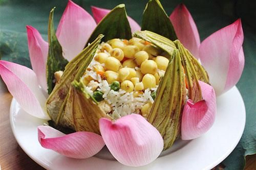 Những món ăn vừa ngon lại vừa đẹp từ sen