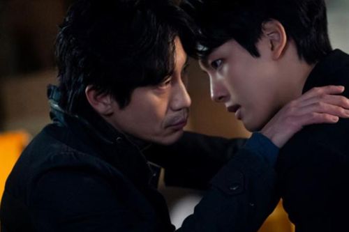 Beyond Evil - Án mạng đồng cỏ lau, cảnh sát là nghi phạm giết người