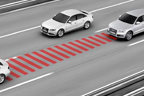 Những tiện ích xe hơi quan trọng mà chị em thường xuyên bỏ qua