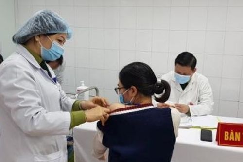 Sáng nay, 560 tình nguyện viên thử nghiệm lâm sàng vaccine COVID-19 giai đoạn 2