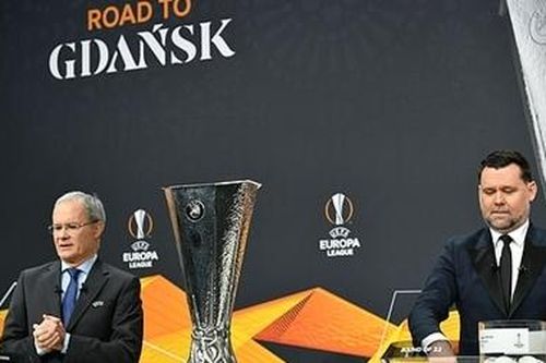 Bốc thăm vòng 1/8 Europa League 2020/21: MU tái ngộ với AC Milan