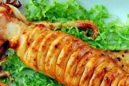 Từ vụ bé gái sốc phản vệ khi ăn mực, chuyên gia chỉ rõ những điều nhất định phải biết khi ăn
