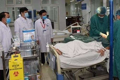 Nghệ An nỗ lực xây dựng trung tâm y tế kỹ thuật cao của khu vực