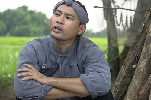 Vào vai chàng Khờ trong phim mới, Huỳnh Đông bị chấn thương gãy tay trên phim trường