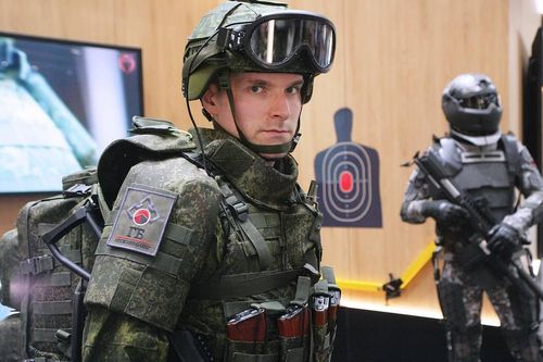 Binh sĩ bán trộm 'quốc bảo' Ratnik, Nga cuống cuồng đối phó