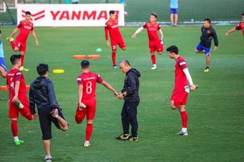 Tuyển Việt Nam: Thuận lợi và nỗi lo