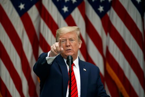 Ông Trump chuẩn bị ngày tái xuất