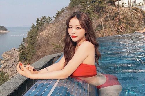 10 sai lầm khi trang điểm khiến bạn trông già hơn