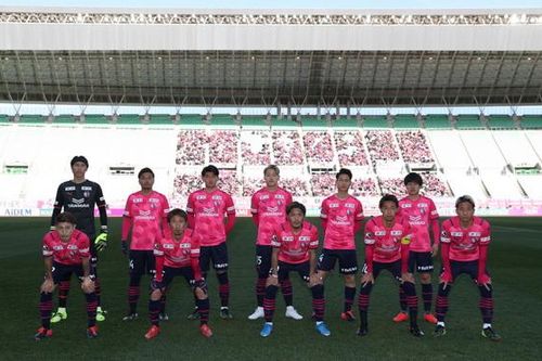 Đội bóng của Văn Lâm thắng dễ ngày mở màn J-League 1