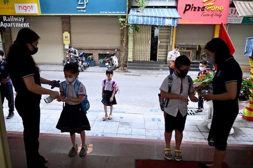 61/63 địa phương dự kiến cho học sinh trở lại trường học vào tuần tới