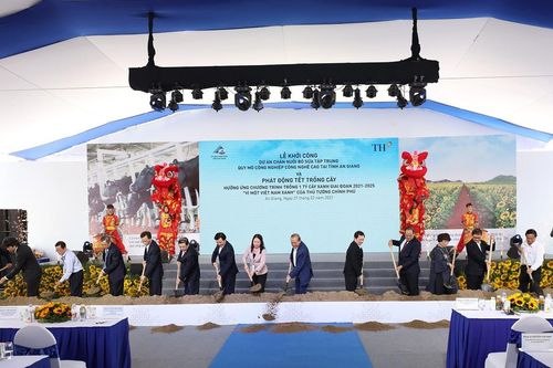 TH true MILK lần đầu 'Nam tiến', xây dựng trang trại bò sữa công nghệ cao vùng biên giới An Giang