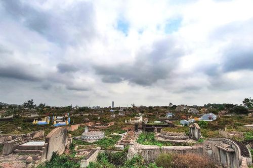 Tận mục nơi thuộc 'thế giới người chết' sắp thành công viên văn hóa ở Huế