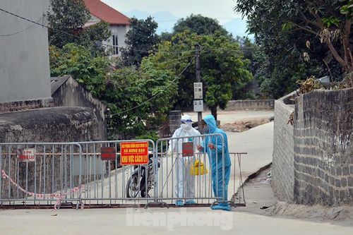 Hưng Yên dỡ phong tỏa một xã có 3 ca mắc COVID-19