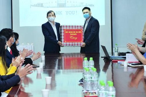 Thăm, động viên doanh nghiệp đầu Xuân Tân Sửu