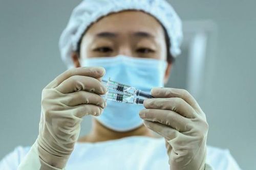'Bóng ma' quá khứ ám ảnh khiến người Trung Quốc ngại vaccine tự sản xuất