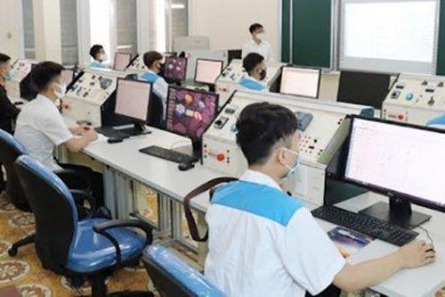 Phát hành cẩm nang đào tạo trực tuyến trong giáo dục nghề nghiệp