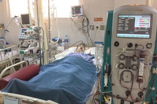 Cứu bệnh nhân bị sốc tim